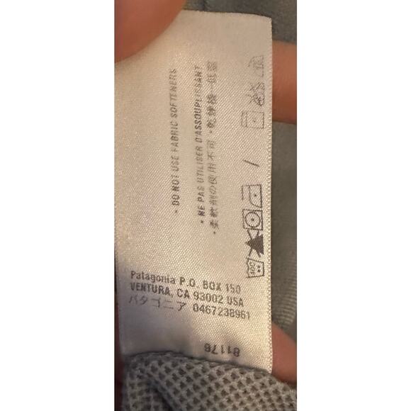 Patagonia Men’s Performance Baselayer Quarter Zip Size Medium - Picture 5 of 5